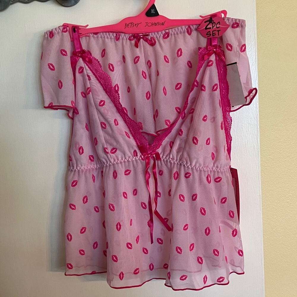 💋Betsey Johnson set 2-pc semi-sheer ruffled hem cami & shorts pjs lounge XL NWT